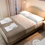 Re Monti Oda ve Kahvaltı Roma