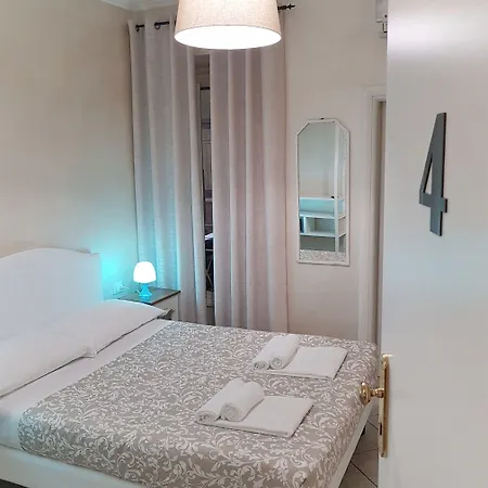 فندق مبيت وإفطار Re Monti 4*