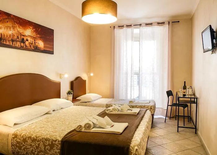 Re Monti לינה וארוחת בוקר 4*