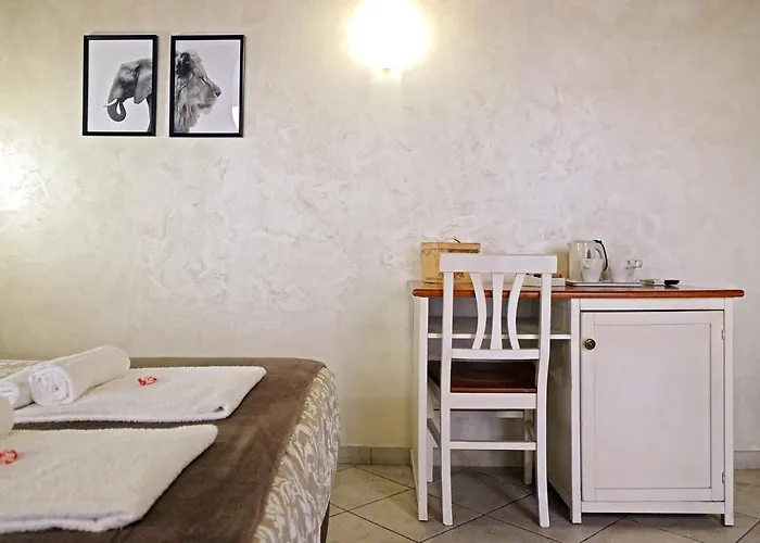 Re Monti לינה וארוחת בוקר רומא