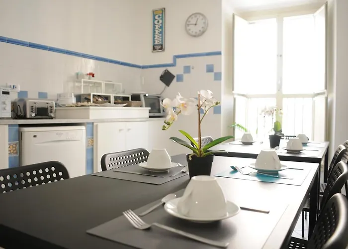 Re Monti לינה וארוחת בוקר