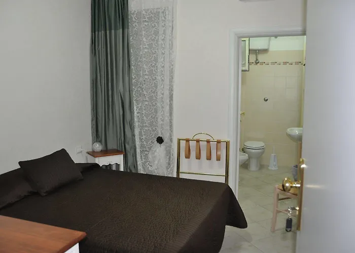 לינה וארוחת בוקר Re Monti